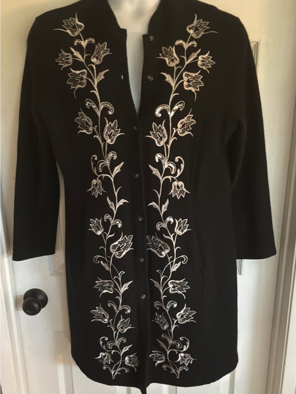 NWOT….JONES NEW YORK..wool embroidery coat